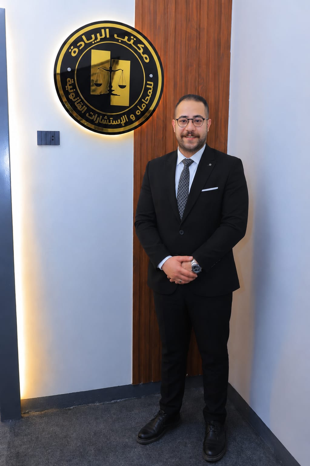 الأستاذ بيشوي عزوز عزيز